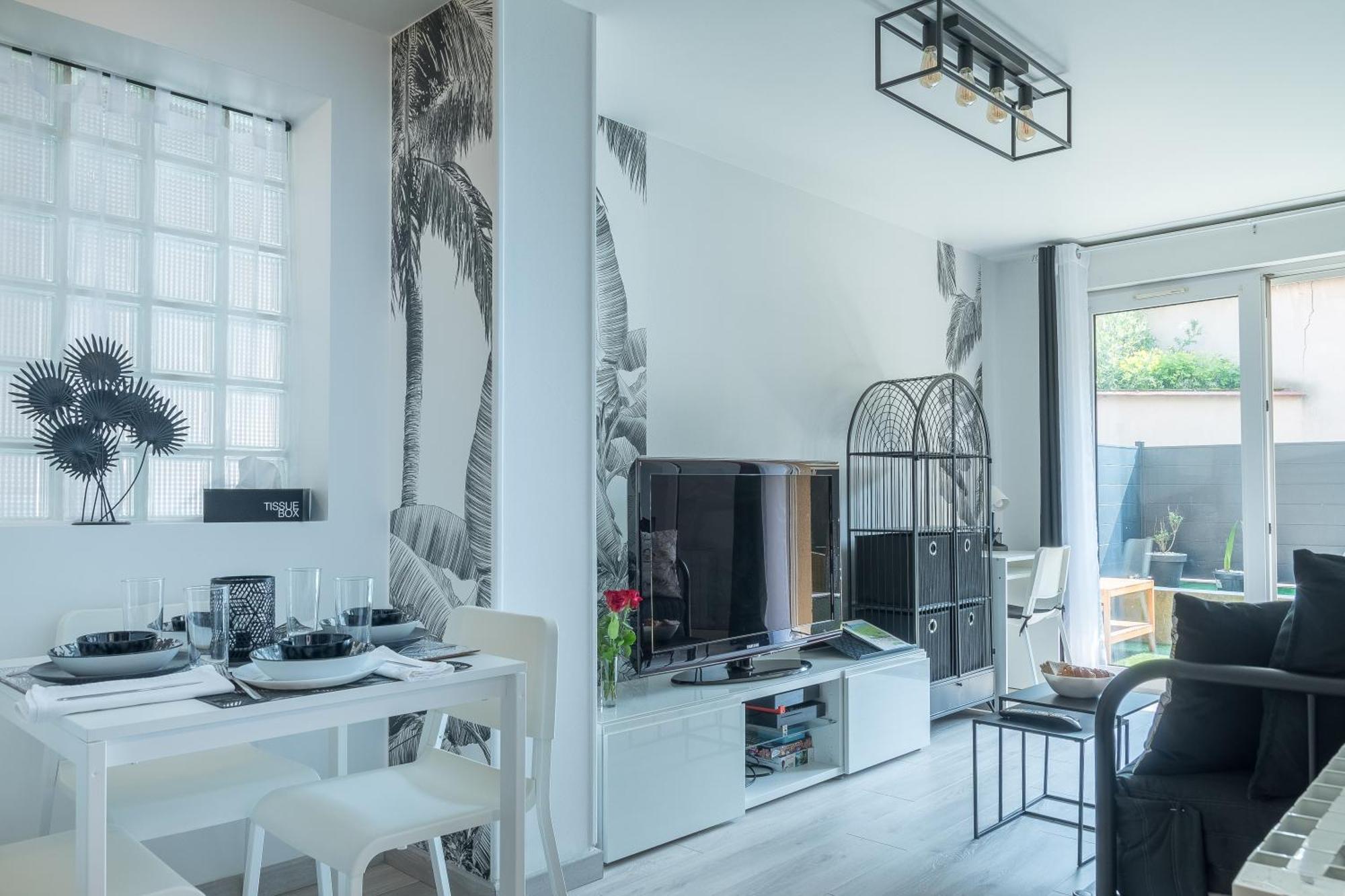 The Jungle Loft Paris-Tgv-Orly Confort Apartman Massy  Kültér fotó